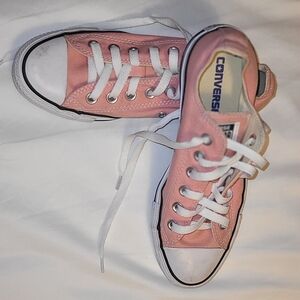 Pink Chuck Taylor Converse